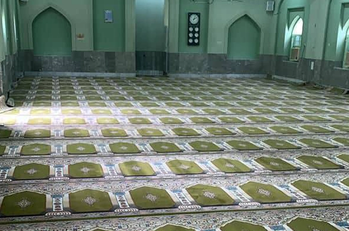 700 reed acrylic mosque carpet with Islamic floral pattern by Pamchal