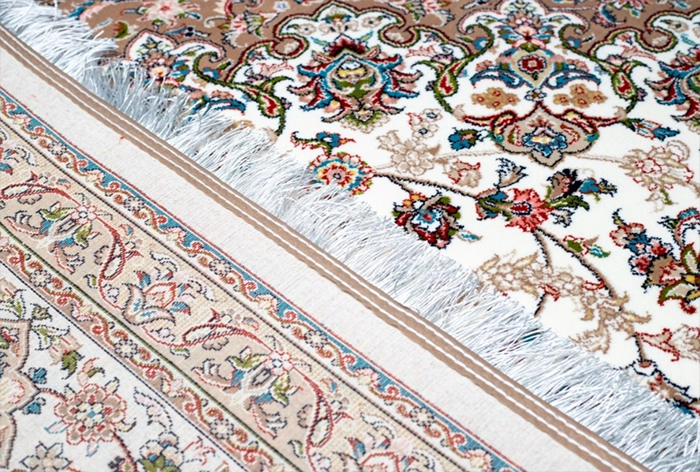 Acrylic Carpets Are Ideal for Hot Climates